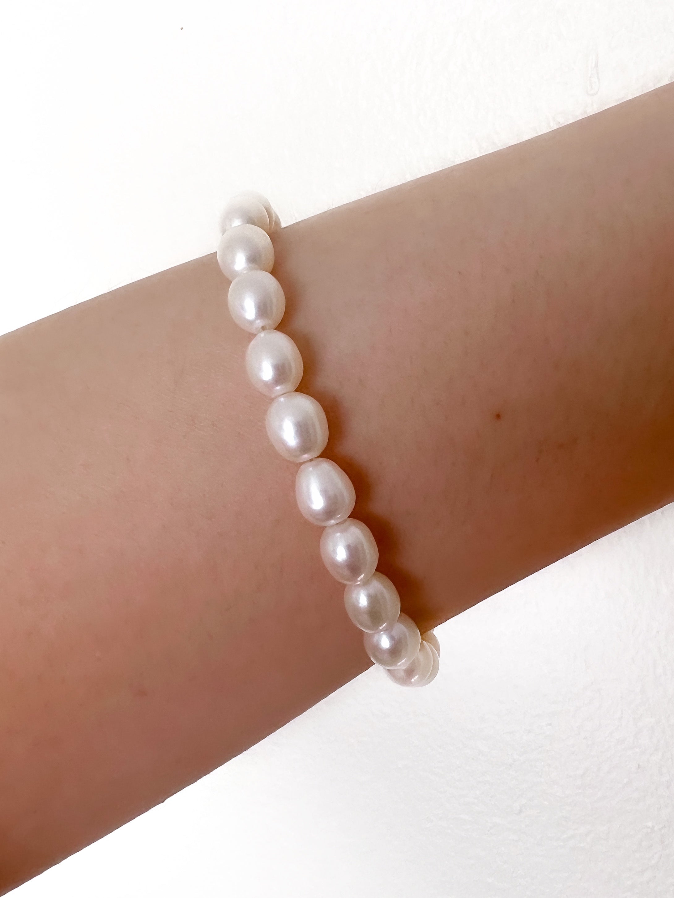 Emilia Freshwater Pearl Bracelet